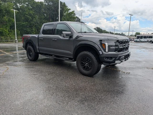 2025 Ford F-150 Raptor 4x4 SuperCrew 5-1/2 Box's photo