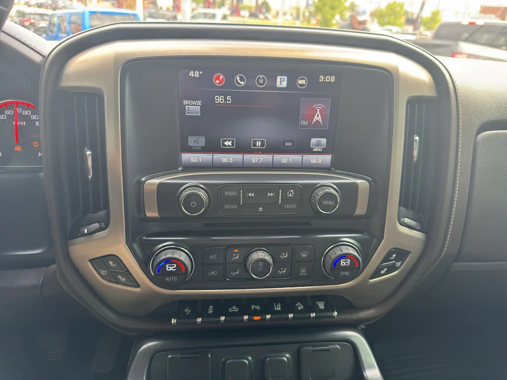Used 2015 Iridium Metallic GMC Denali image 24