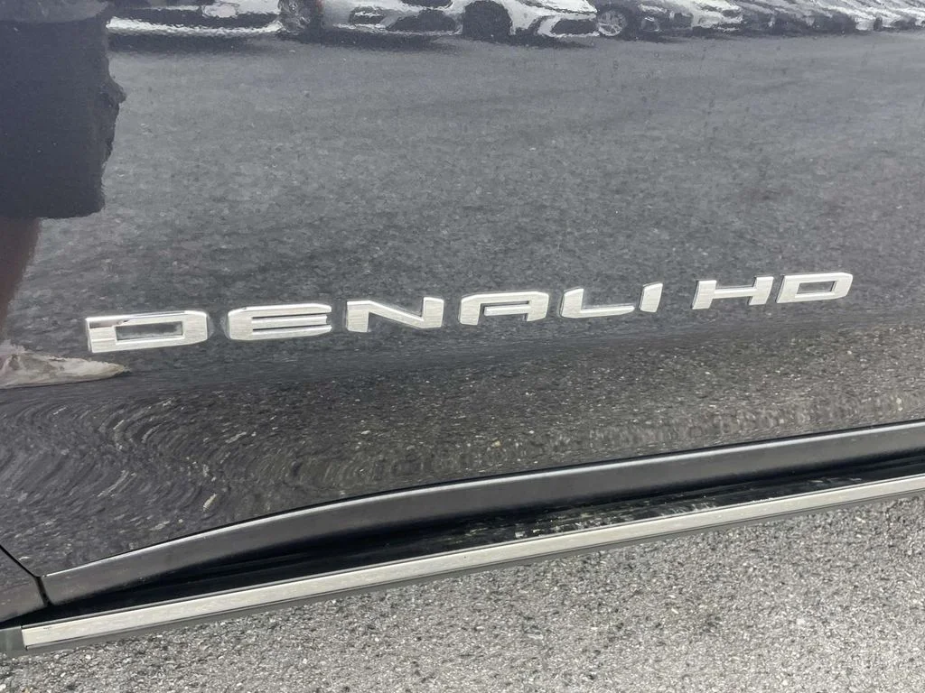 Used 2024 Titanium Rush Metallic GMC Denali Ultimate image 9