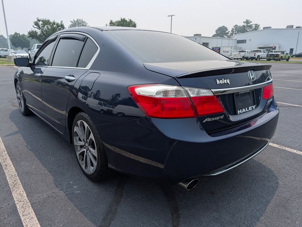 Used 2015 Blue Honda Sport image 23