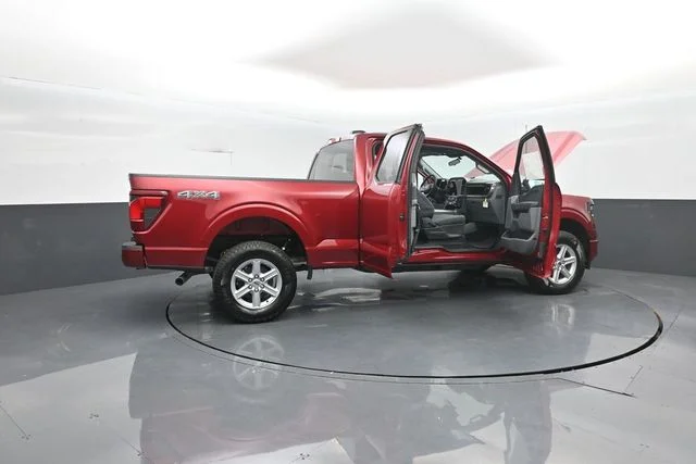 New 2026 Ruby Red Metallic Tinted Clearcoat Ford XLT image 22