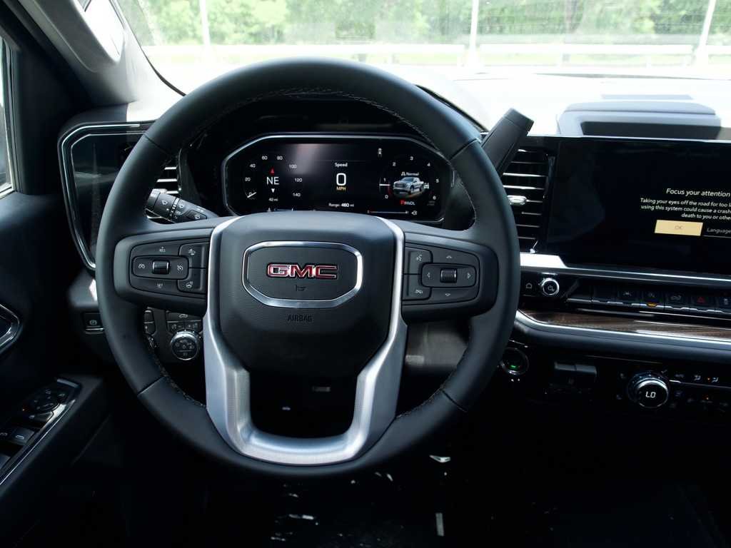 New 2026 Sterling Metallic GMC Elevation image 18