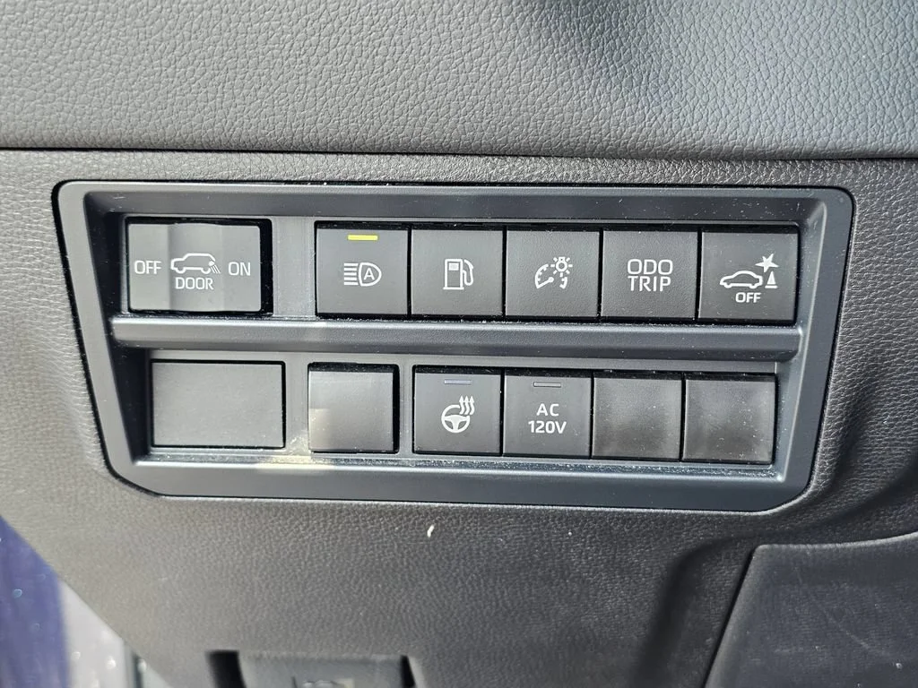 Used 2025 Blueprint Toyota SR5 image 20
