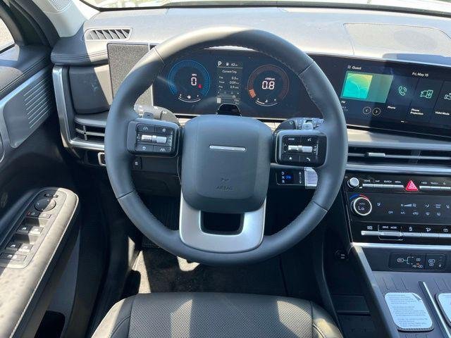 New 2026 Green Hyundai SEL FWD image 8