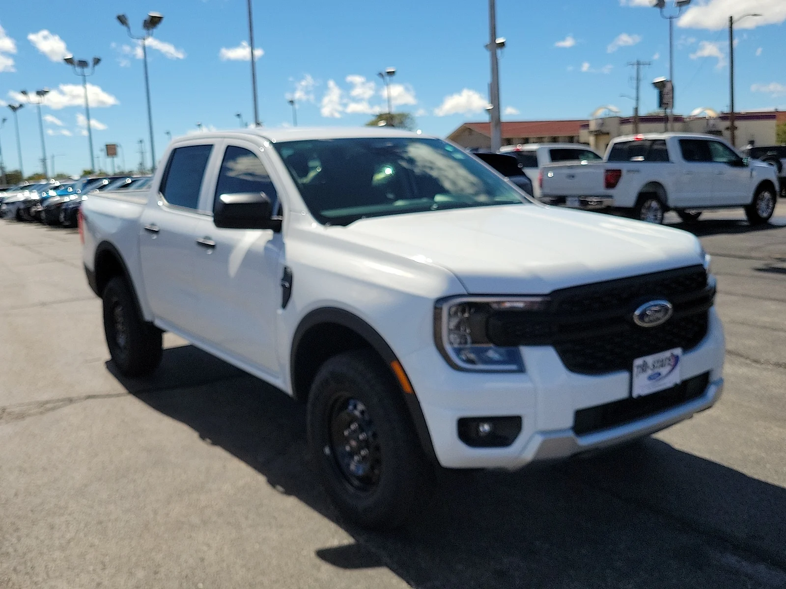 New 2026 Oxford White Ford XL image 6