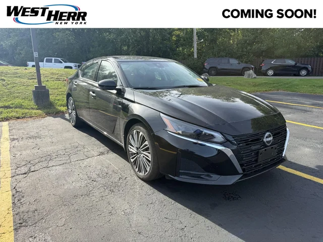 2025 Nissan Altima SL