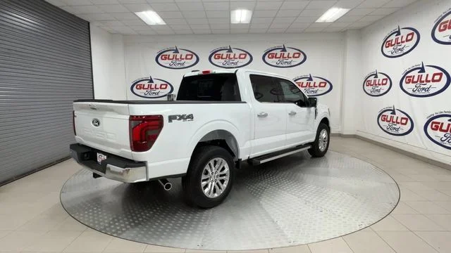 New 2026 Oxford White Ford Lariat image 12