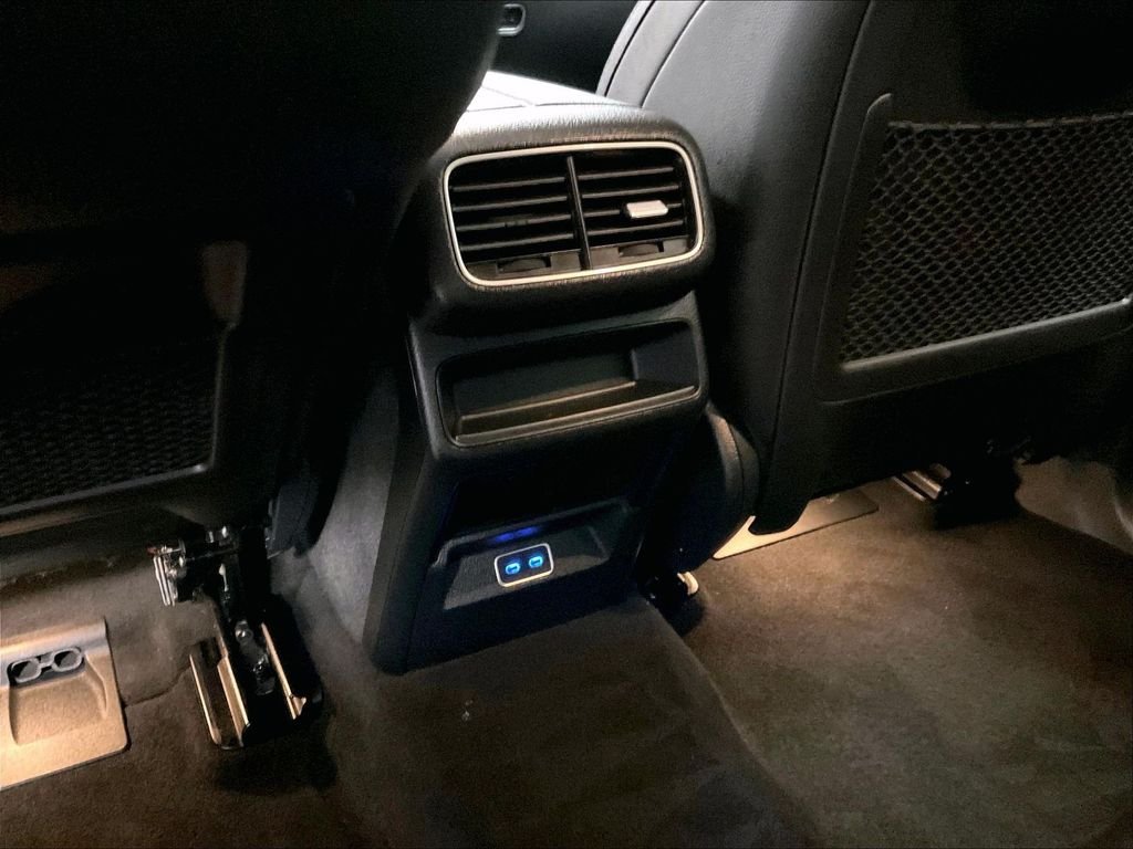 Used 2025 Black Mercedes-Benz GLE 350 image 28