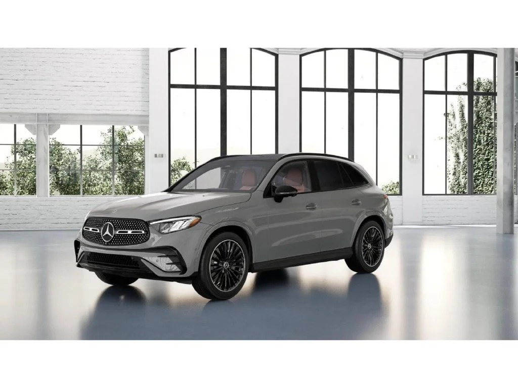 New 2027 White Mercedes-Benz GLC 300 image 39