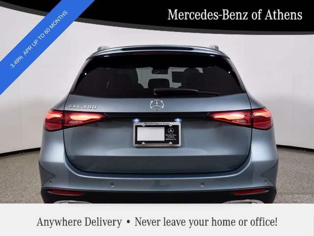 New 2026 Verde Silver Metallic Mercedes-Benz GLC 300 image 6