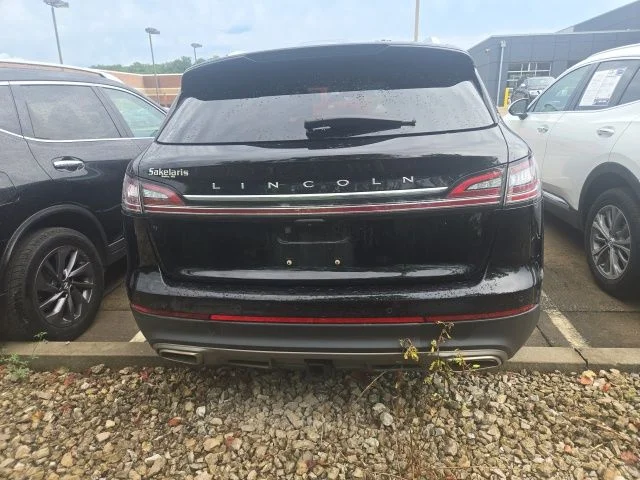 Used 2021 Black Lincoln Reserve image 5