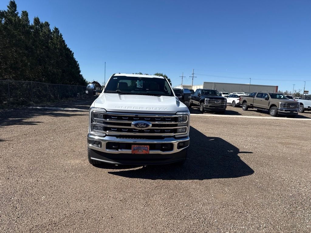 New 2026 Oxford White Ford Lariat image 10