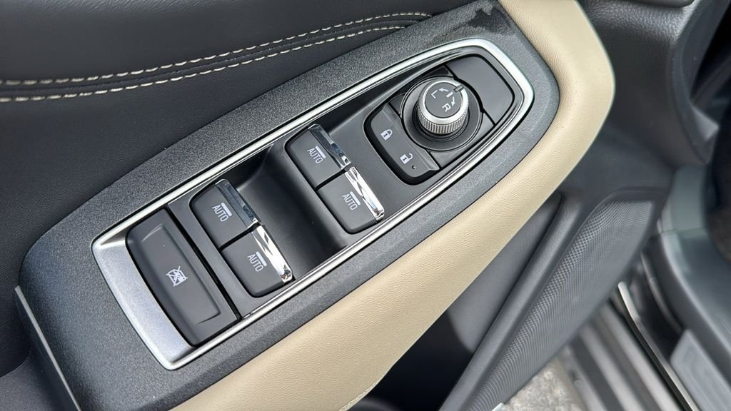 2025 Subaru Outback Limited - Photo 11