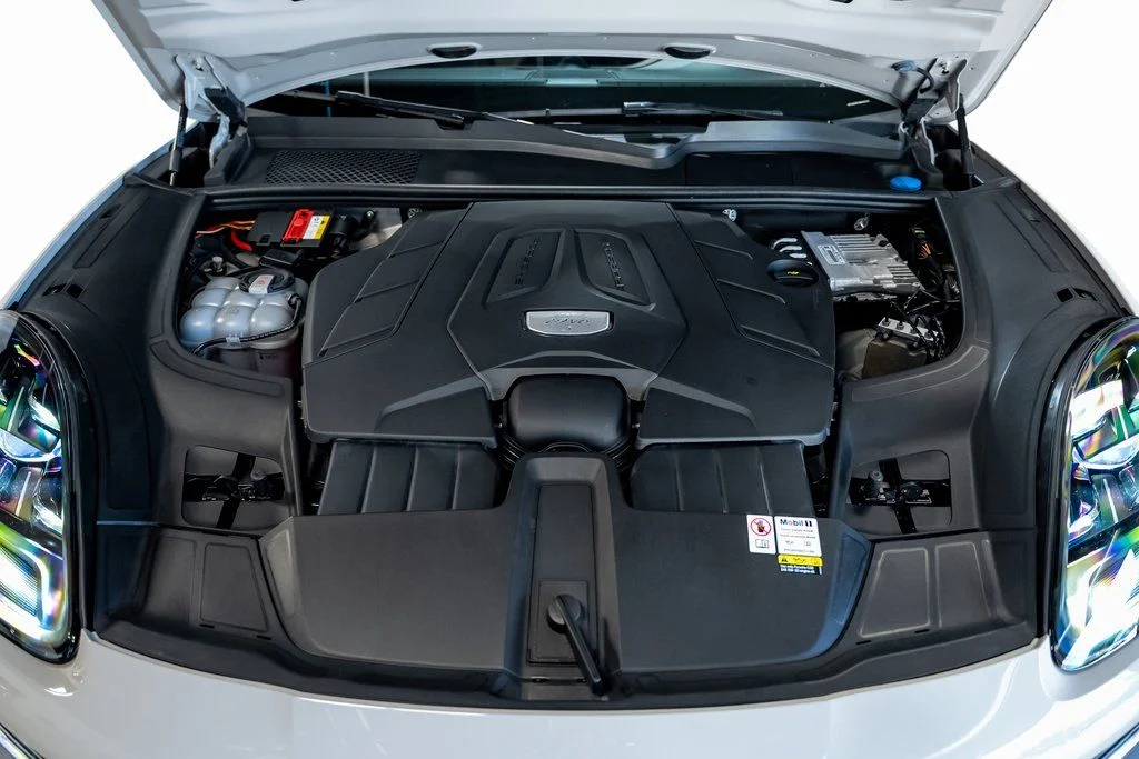 Used 2022  Porsche S Platinum Edition image 61
