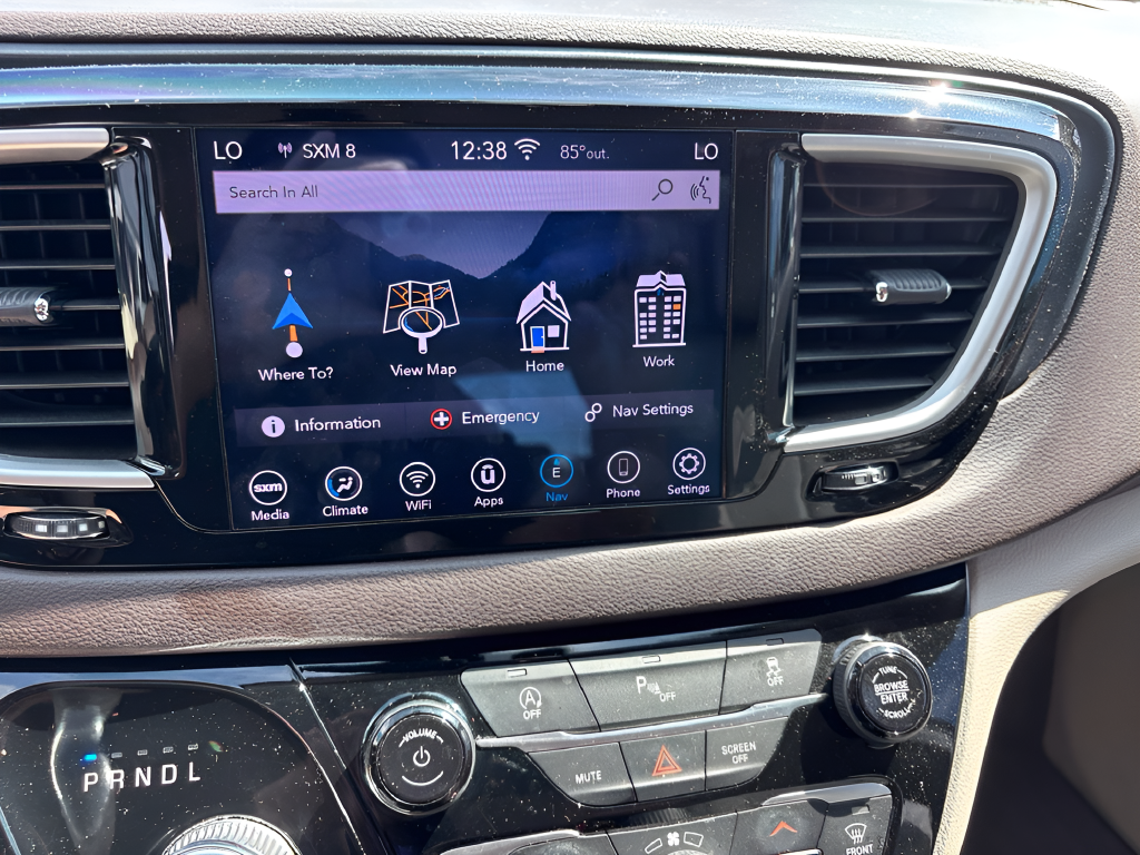 Used 2020 White Chrysler Touring L Plus image 32