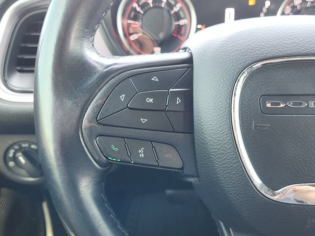 Used 2019 Blue Dodge SXT image 27
