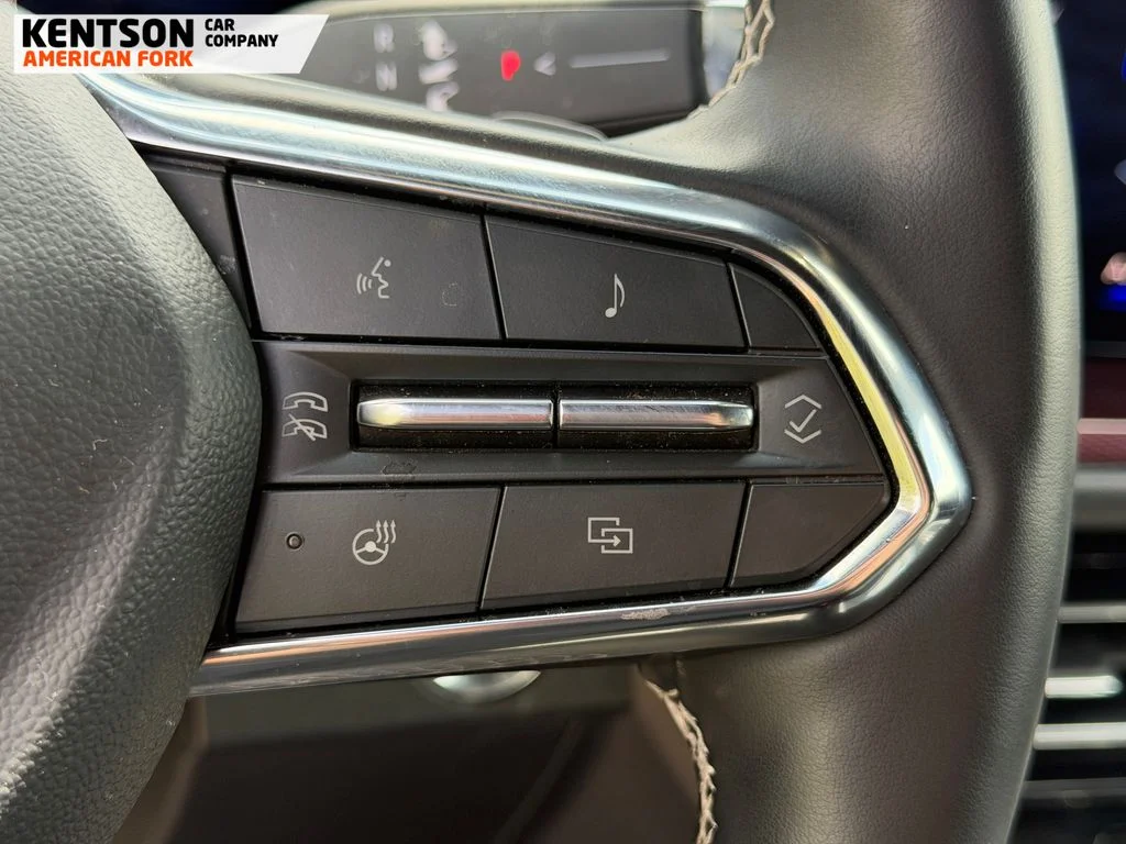 Used 2025 Red Chevrolet Z71 image 15