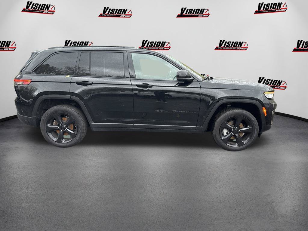 Used 2025 Black Jeep Limited image 4