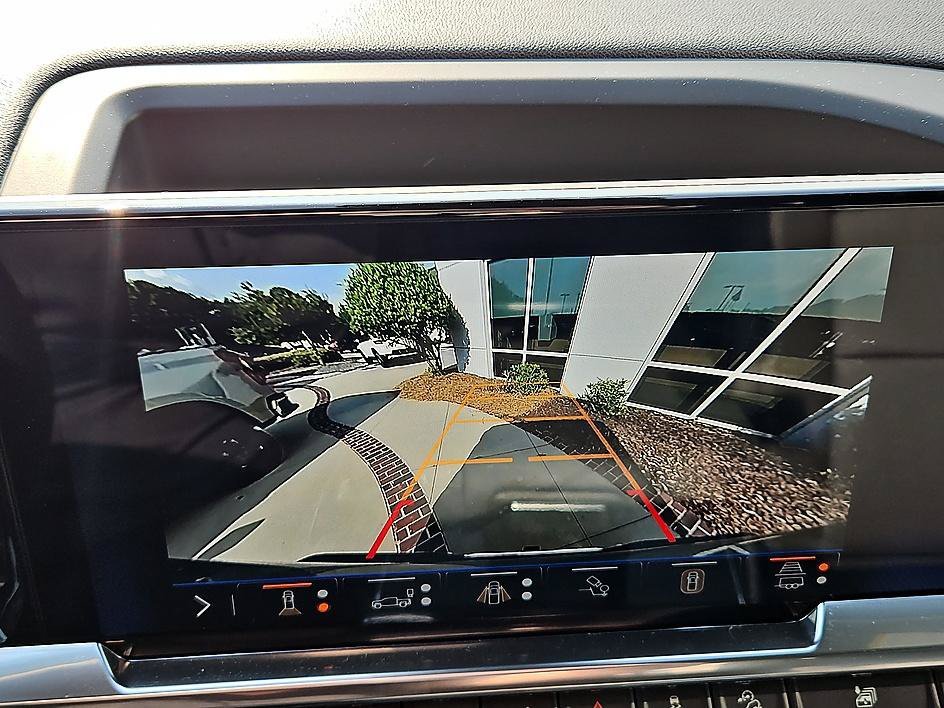 2026 Chevrolet Silverado 1500 LTZ - Photo 20