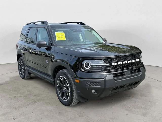 New 2026 Shadow Black Ford Outer Banks image 7