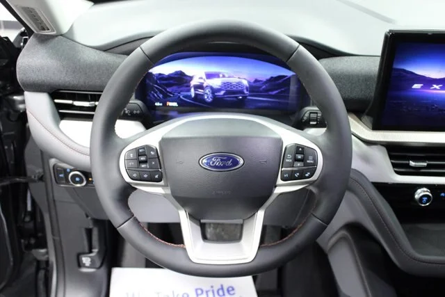 New 2026 Carbonized Gray Metallic Ford Active image 42