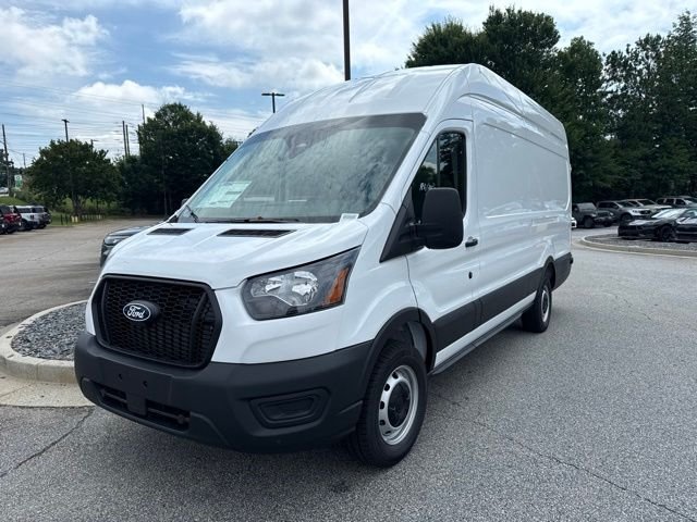 New 2026 Oxford White Ford Cargo Van image 5