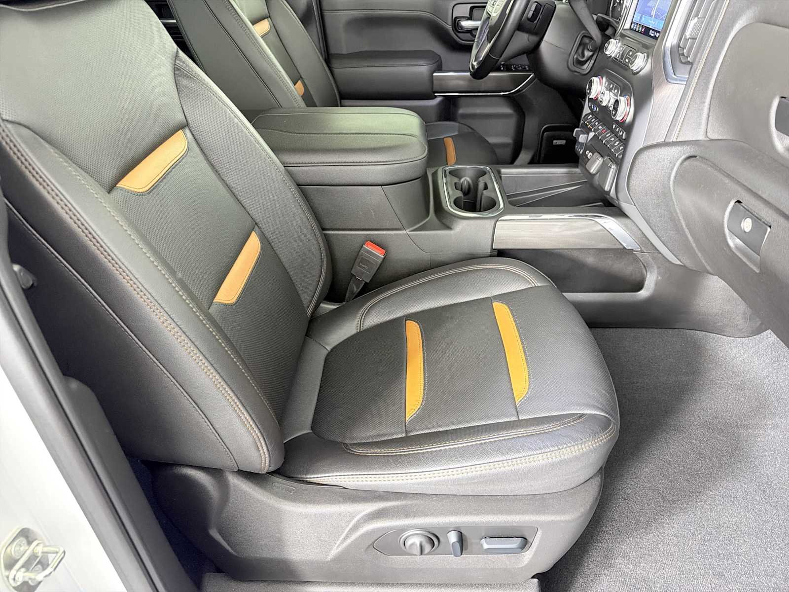 Used 2023 Summit White GMC AT4 image 12