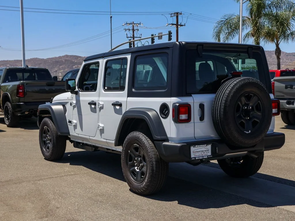New 2026 Bright White Clearcoat Jeep Unlimited Sport image 5