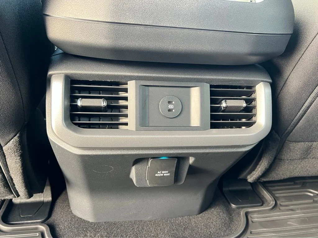 New 2026 Oxford White Ford XLT image 21