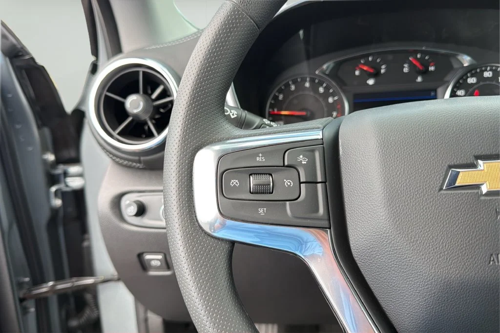 New 2026 Sterling Gray Metallic Chevrolet 2LT image 18