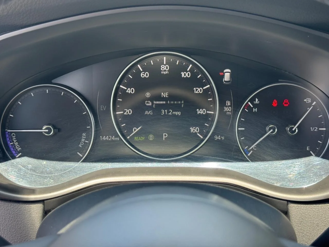 Used 2025 Wind Chill Pearl Mazda Premium Plus image 21