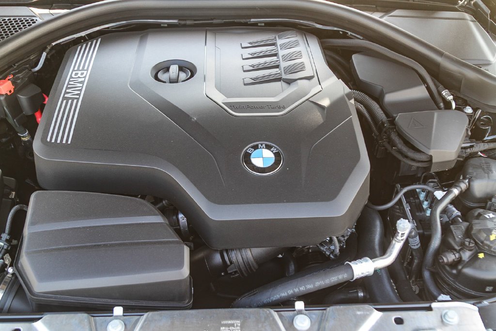 New 2026 Black Sapphire Metallic BMW 230i image 18