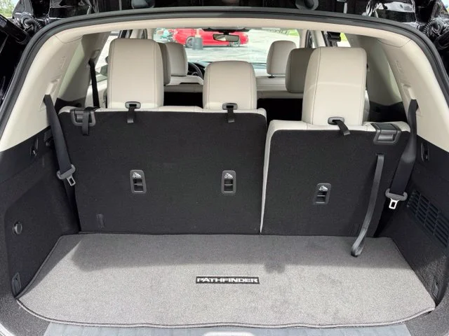 2026 Nissan Pathfinder SL - Photo 23
