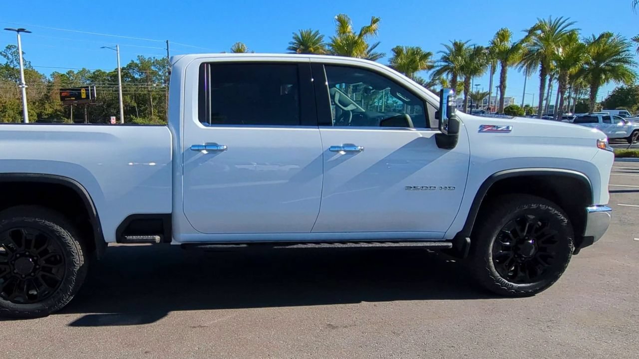 2026 Chevrolet Silverado 2500 HD LTZ - Photo 9