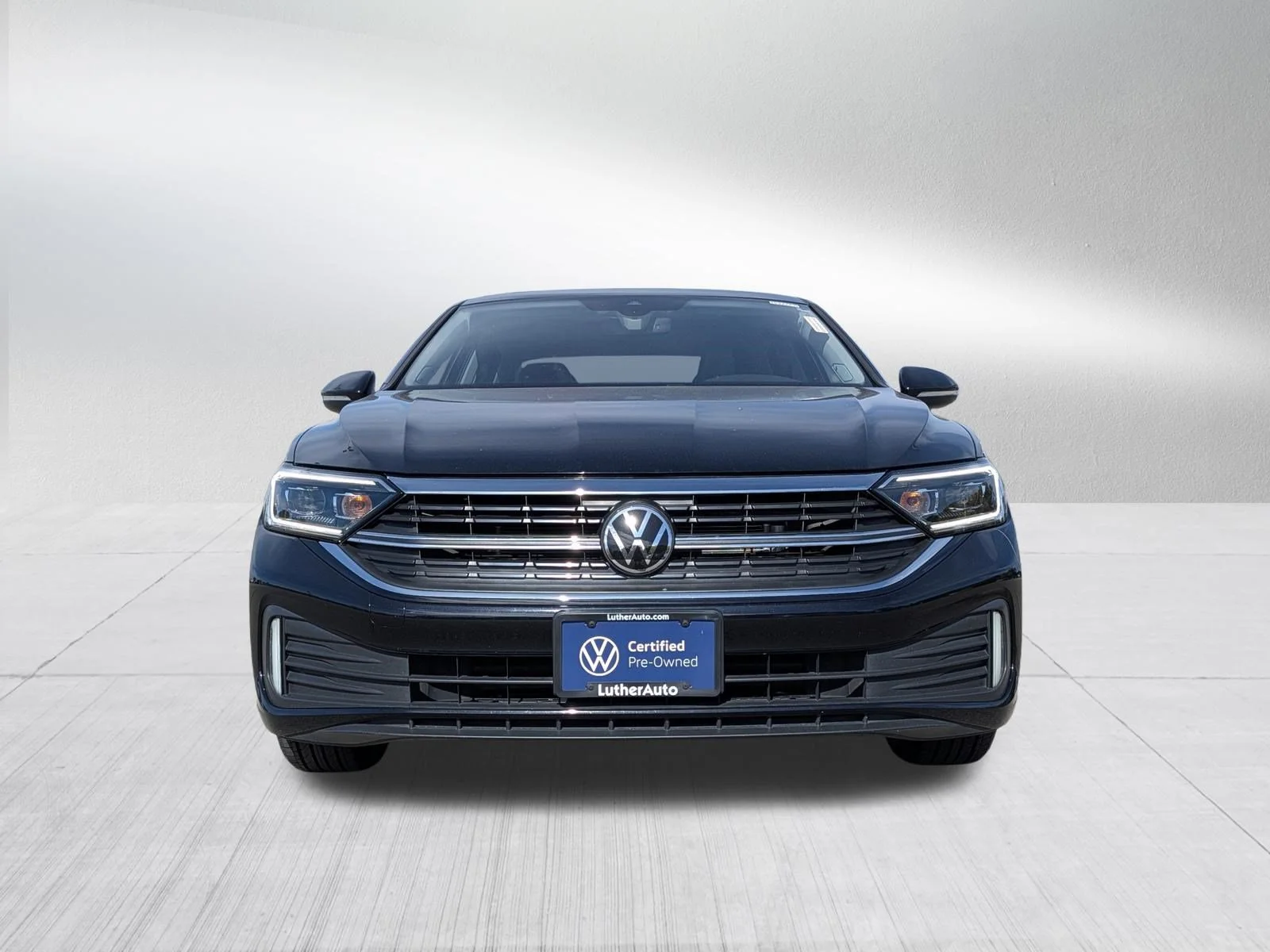 Certified Used 2023 DEEP BLACK PEARL EFFECT Volkswagen SEL image 2