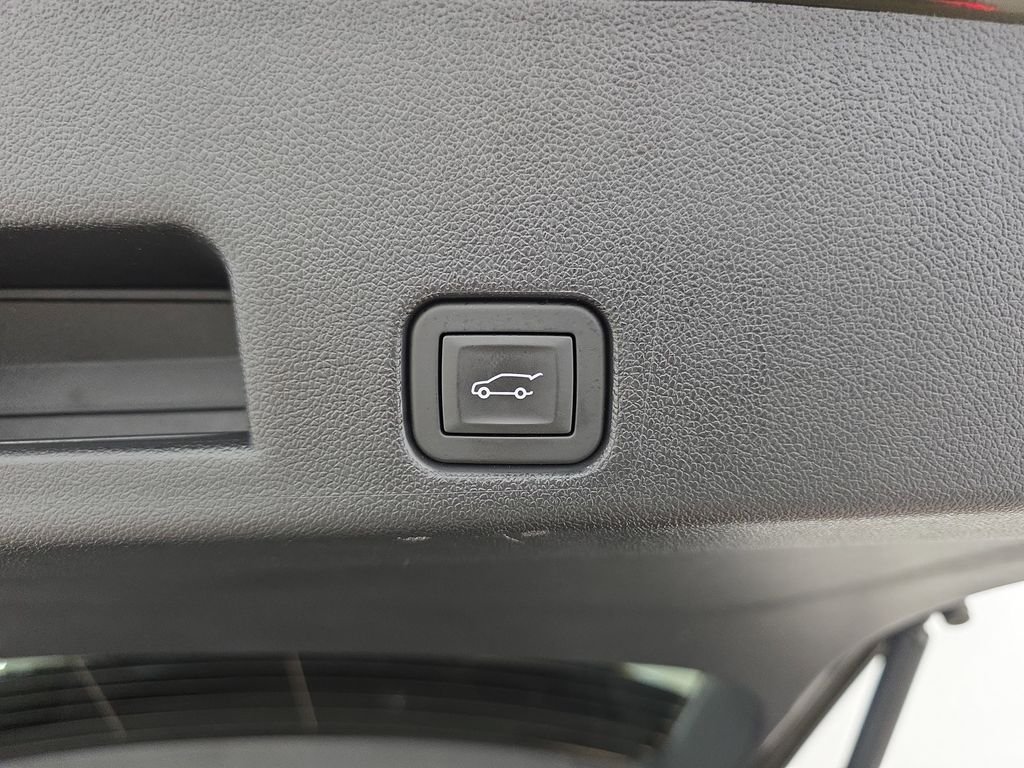 Used 2025 Brown GMC AT4 image 36