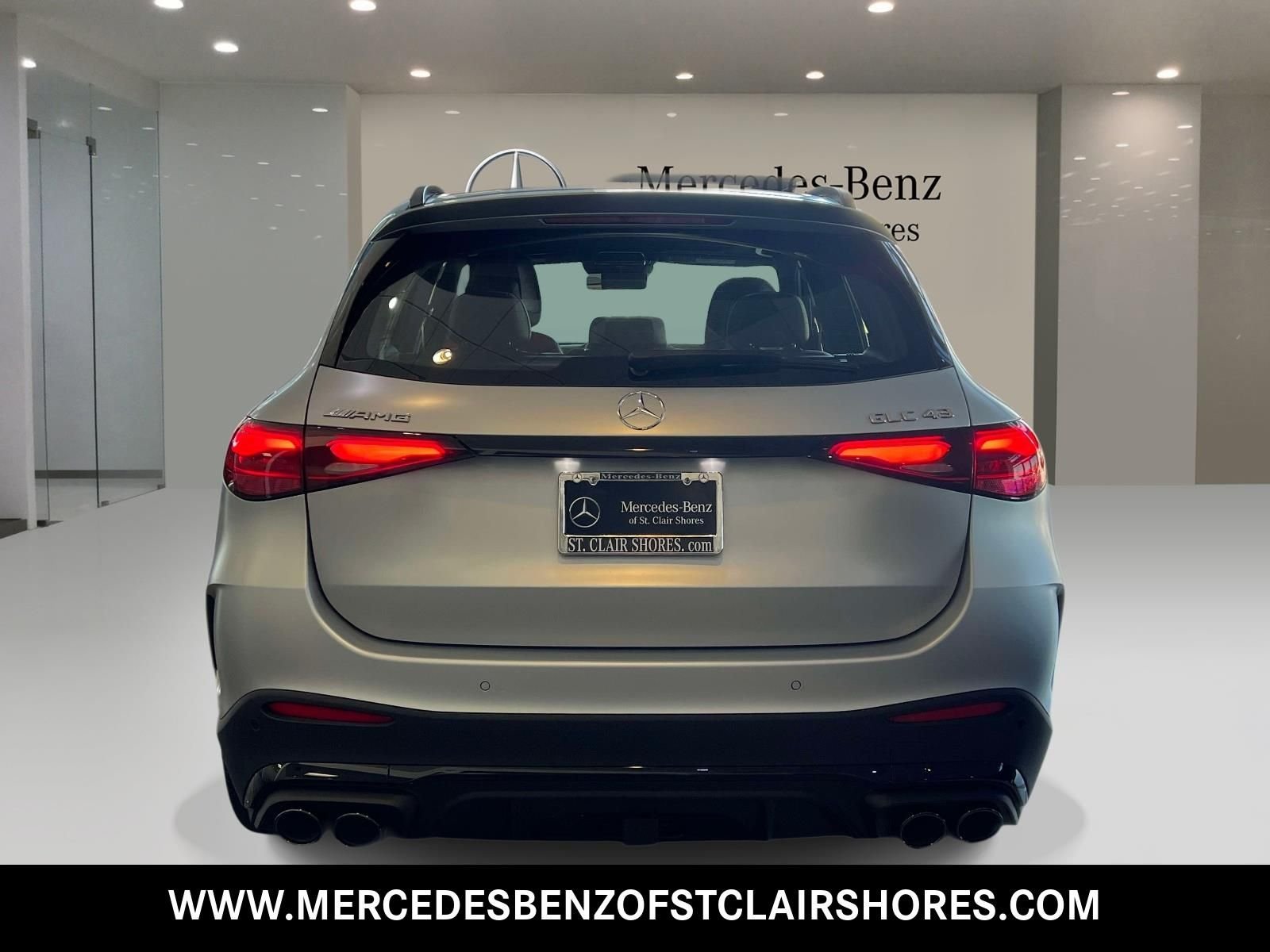 New 2026 MANUFAKTUR Cirrus Silver Magno Mercedes-Benz AMG® GLC 43 4MATIC® SUV image 5