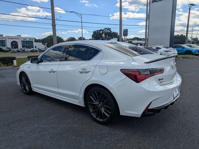 Used 2022 White Acura Premium and A-SPEC Packages image 5