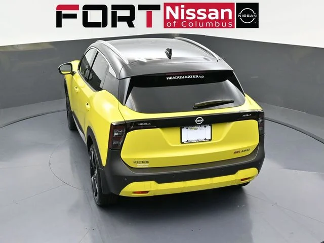 New 2025 Two-tone Yuzu Yellow Metallic / Super Black Nissan SR image 42