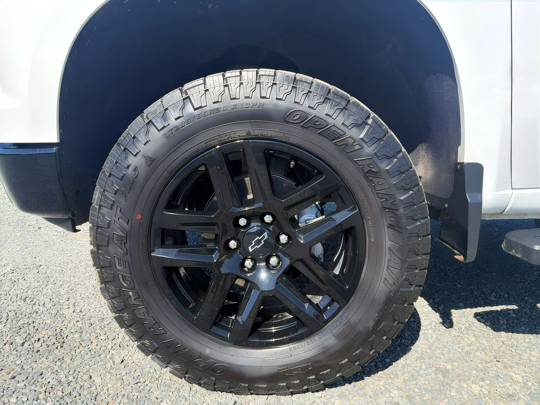 2025 Chevrolet Silverado 1500 LT Trail Boss - Photo 8