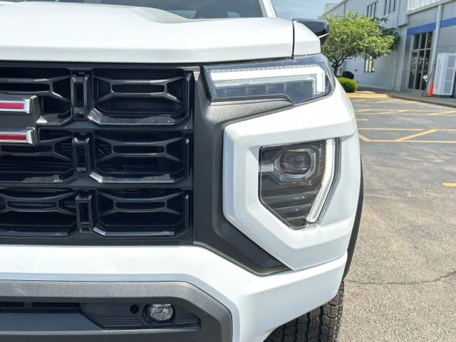New 2026 Summit White GMC Elevation image 3