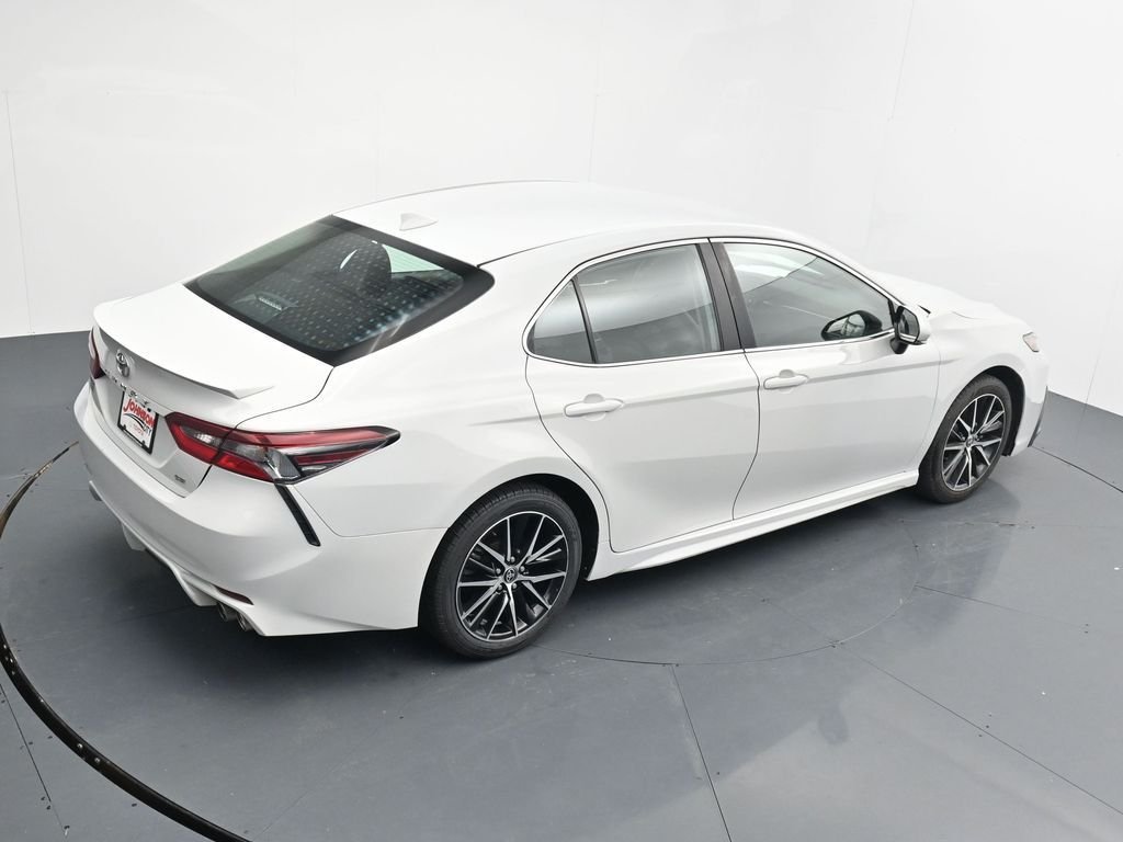 Used 2023 White Toyota SE image 30