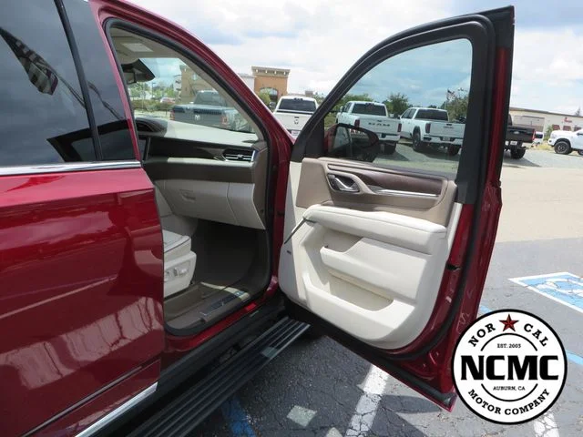 2023 GMC Yukon Denali - Photo 41