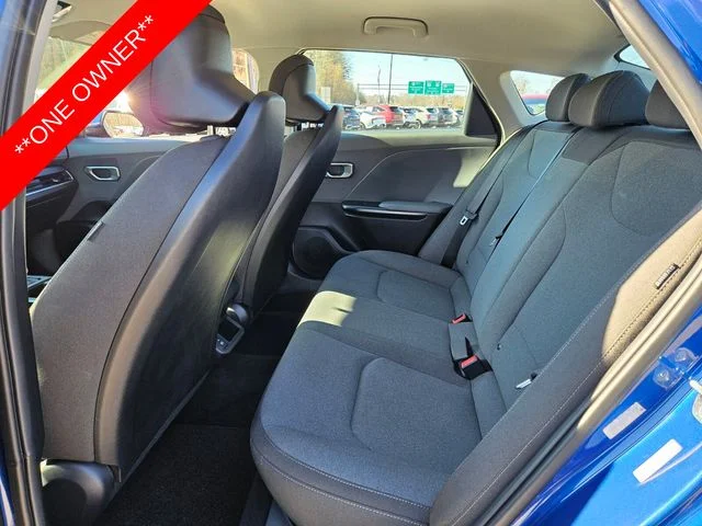 Used 2025 Blue Kia LXS image 9