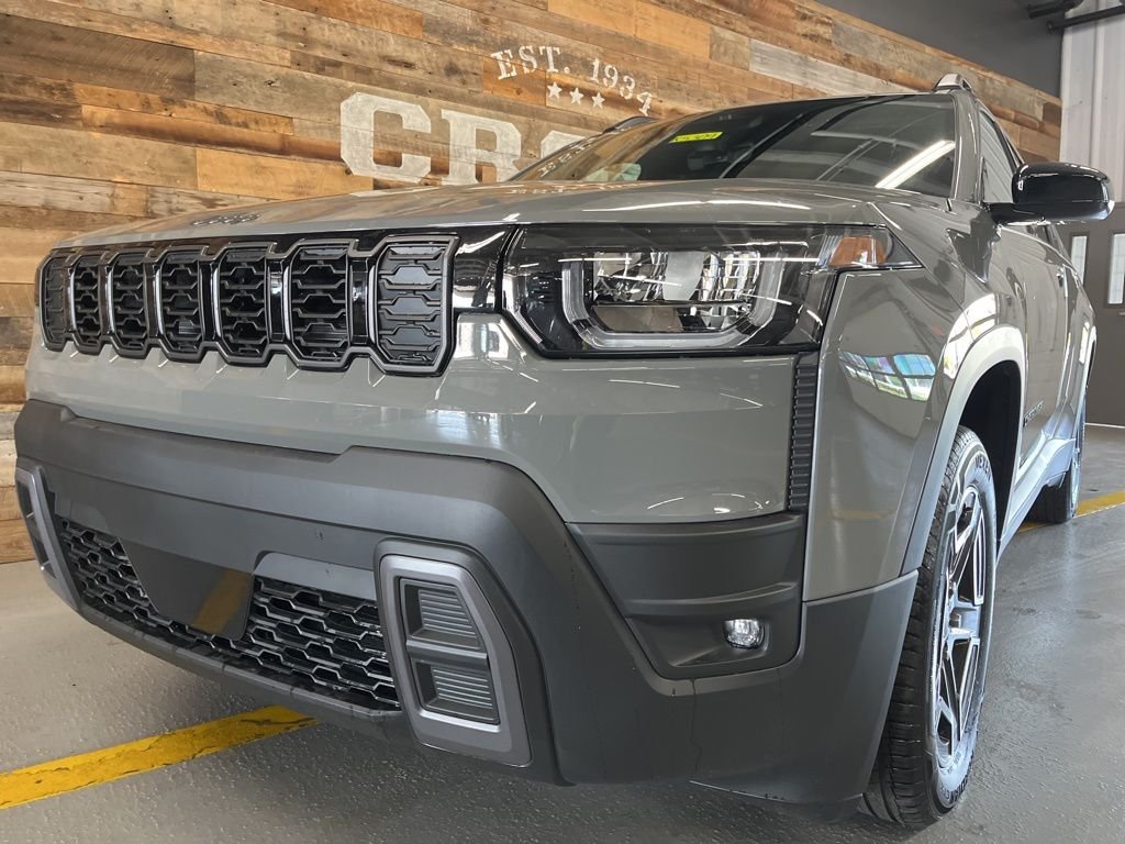 New 2026 Sting-Gray Clearcoat Jeep Laredo image 12