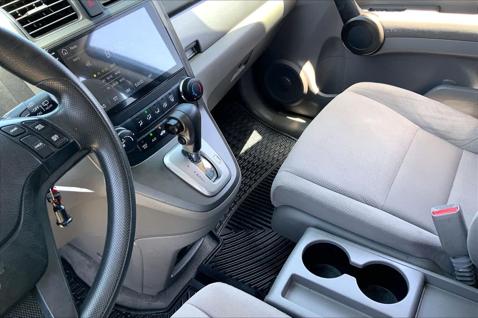 Used 2011 Glacier Blue Metallic Honda SE image 15