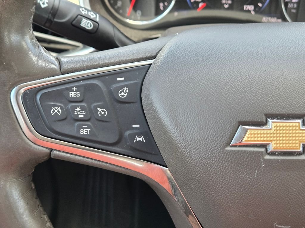 Used 2020 White Chevrolet Premier image 22