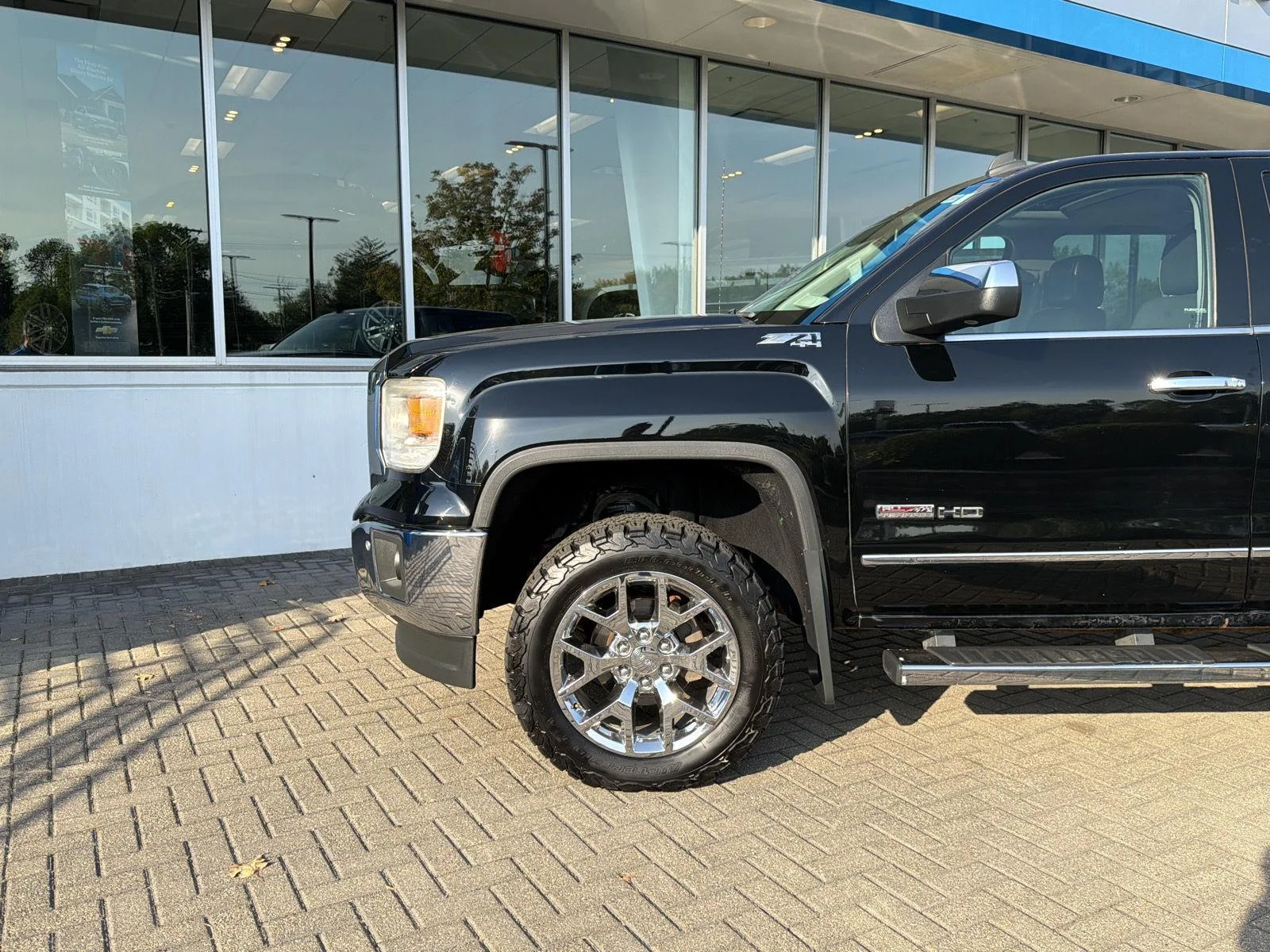 Used 2014 Onyx Black GMC SLT image 9