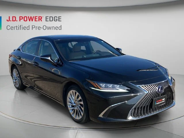 2021 Lexus ES Hybrid 300h Ultra Luxury