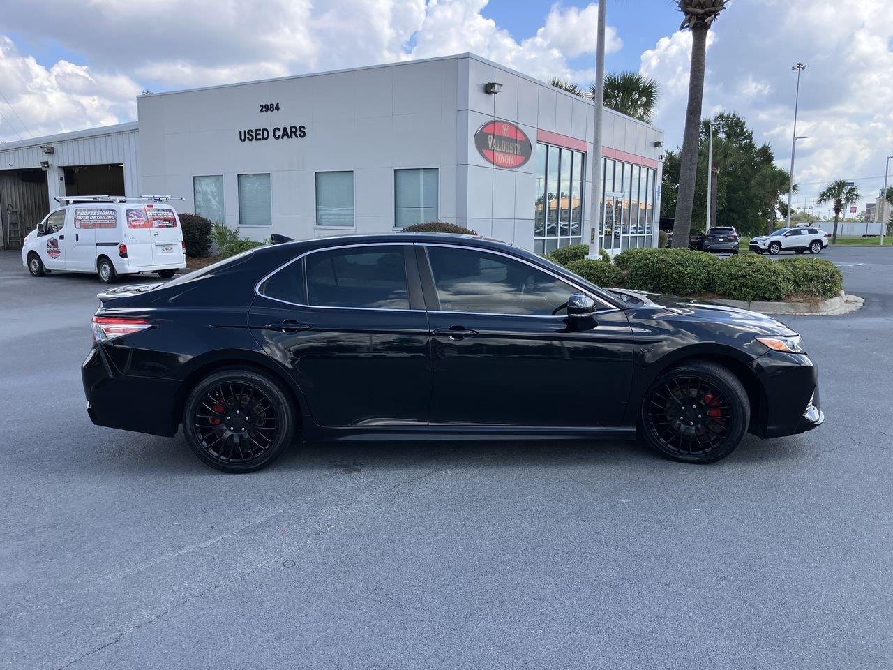 Used 2019 Black (Midnight Black Metallic) Toyota SE image 6